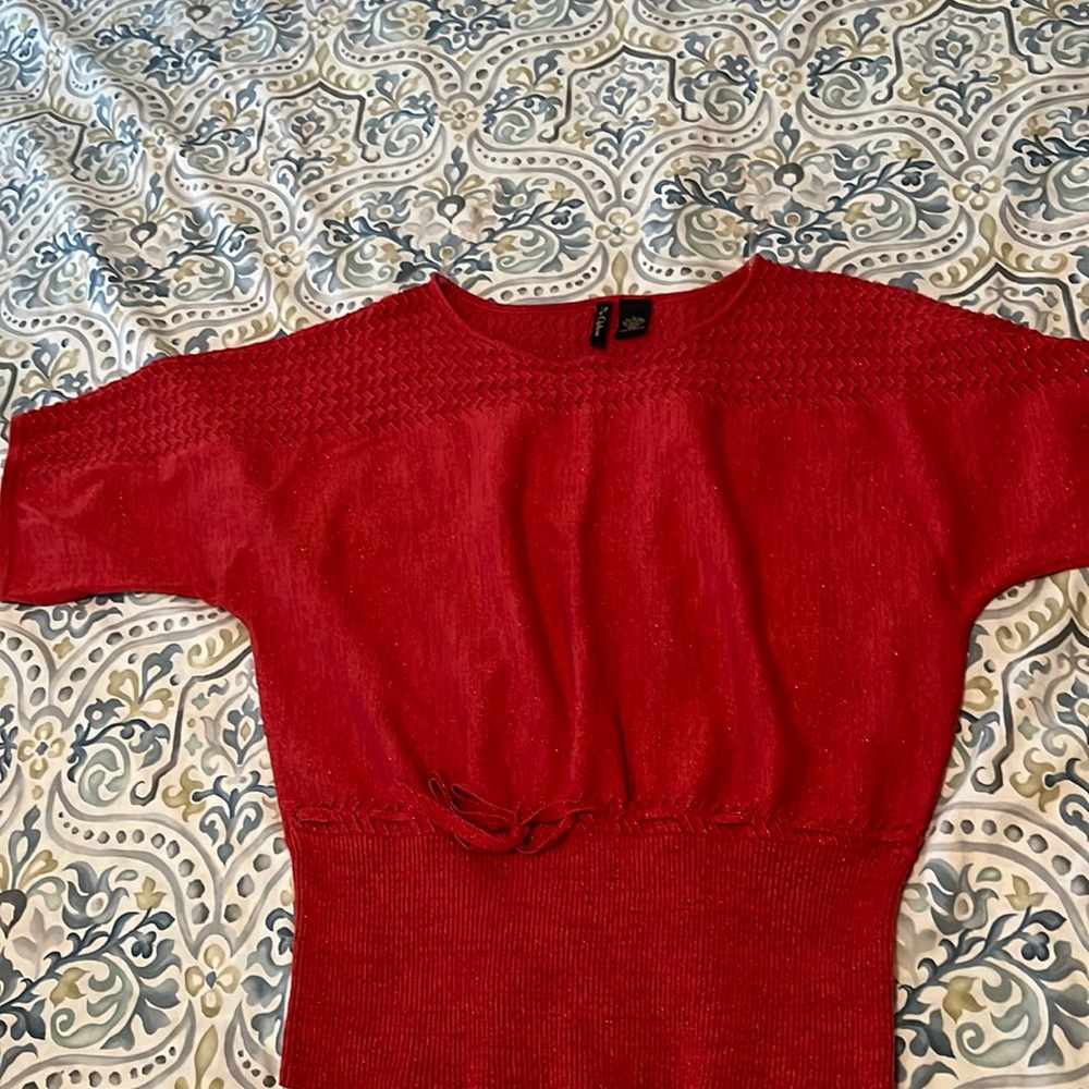 Pretty light weight sweater